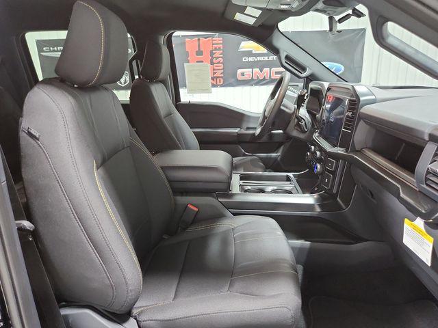 Photo of 2025 Agate Black Metallic Ford F-150