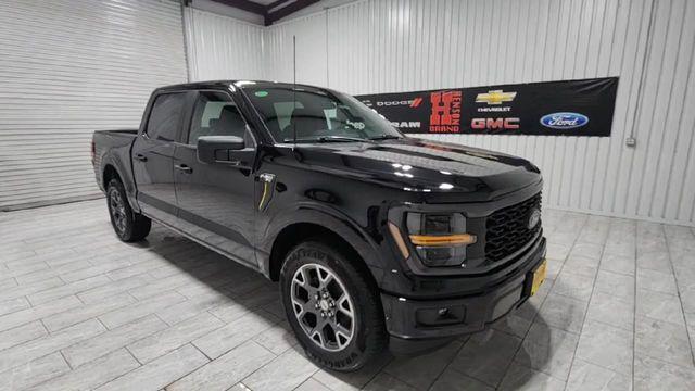 Photo of 2025 Agate Black Metallic Ford F-150