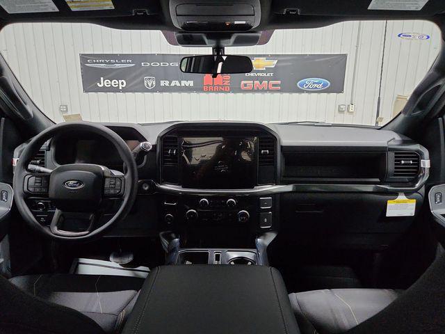 Photo of 2025 Oxford White Ford F-150