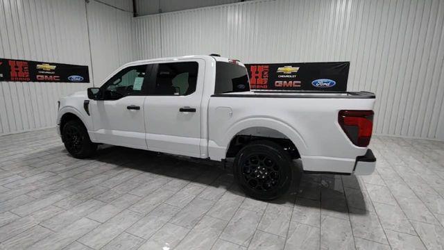 Photo of 2025 Oxford White Ford F-150