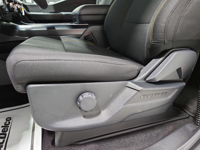 Photo of 2025 Oxford White Ford F-150
