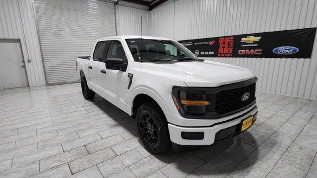 Photo of 2025 Oxford White Ford F-150