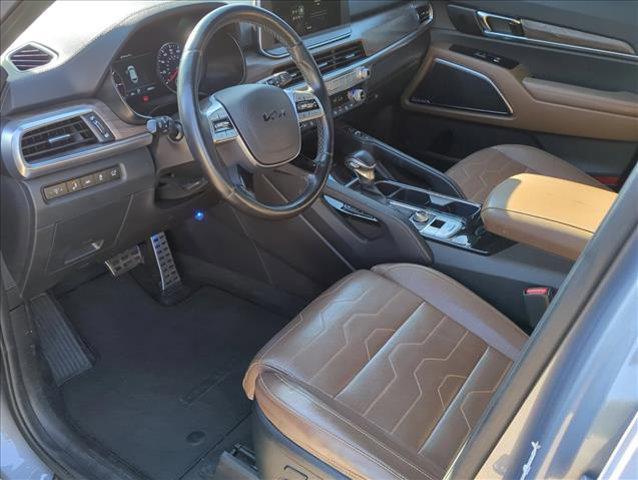 Photo of 2022 Everlasting Silver Kia Telluride