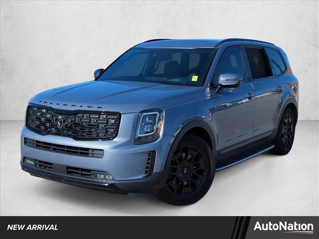 Photo of 2022 Everlasting Silver Kia Telluride