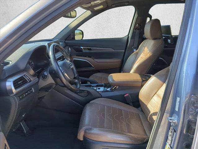 Photo of 2022 Everlasting Silver Kia Telluride