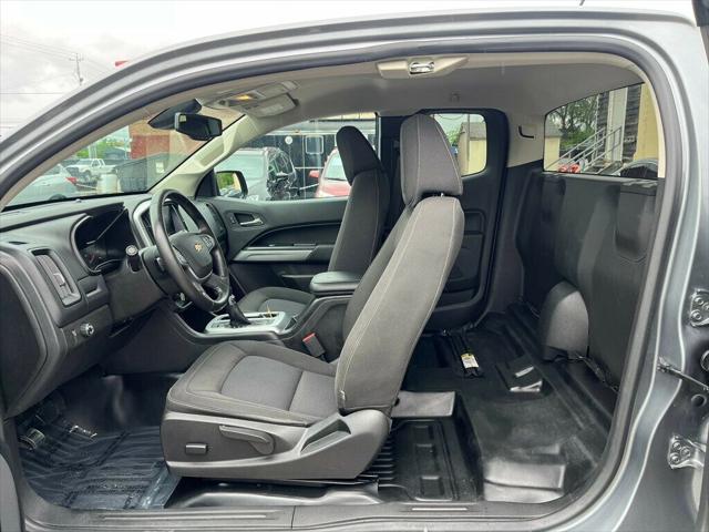 Photo of 2022 Satin Steel Metallic Chevrolet Colorado