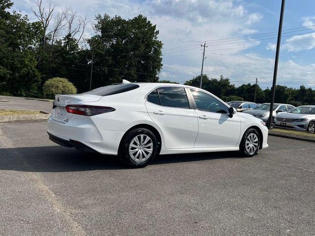 Photo of 2022 White Toyota Camry