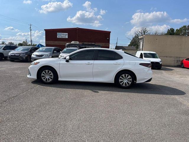 Photo of 2022 White Toyota Camry