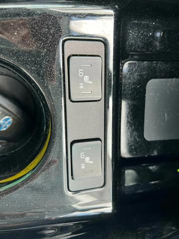Photo of 2019 Magnetic Gray Metallic Toyota Prius