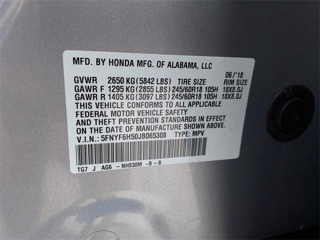 Photo of 2018 Lunar Silver Metallic Honda Pilot