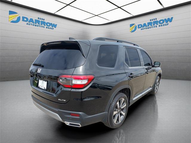 Photo of 2024 Crystal Black Pearl Honda Pilot