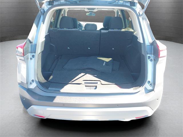 Photo of 2023 Gun Metallic Nissan Rogue