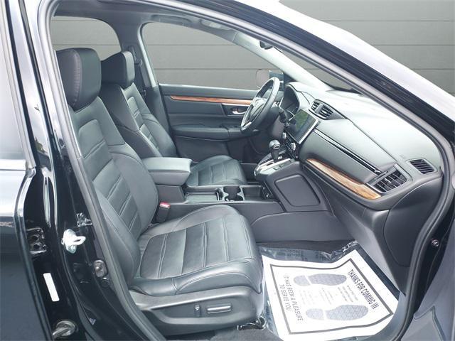 Photo of 2022 Crystal Black Pearl Honda CR-V