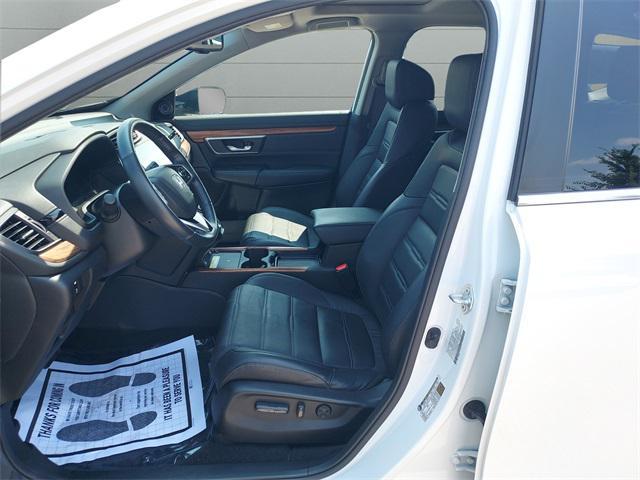 Photo of 2022 Platinum White Pearl Honda CR-V