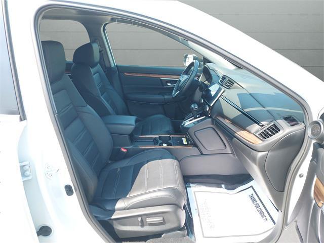 Photo of 2022 Platinum White Pearl Honda CR-V