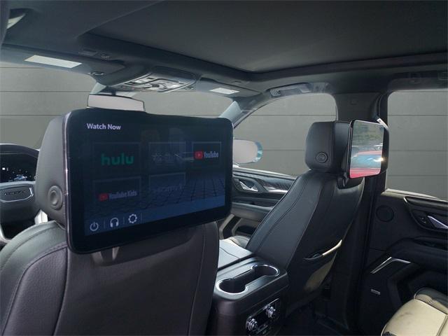 Photo of 2023 Onyx Black GMC Yukon XL
