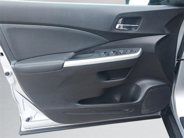 Photo of 2016 Alabaster Silver Metallic Honda CR-V