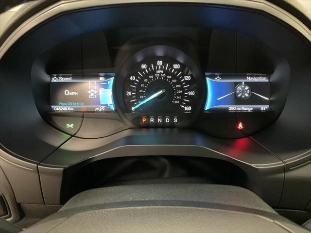 Photo of 2022 Black Metallic Ford Edge