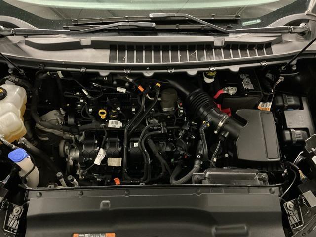Photo of 2022 Black Metallic Ford Edge