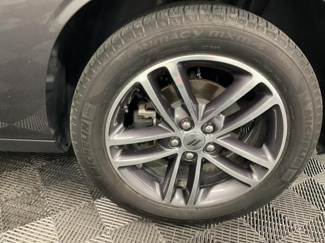 Photo of 2018 Granite Pearlcoat Dodge Challenger