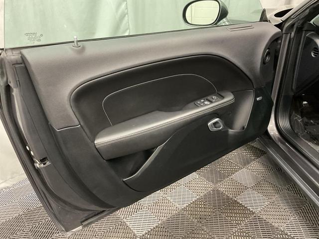 Photo of 2018 Granite Pearlcoat Dodge Challenger