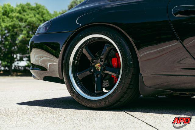 Photo of 2004 Black Porsche 911