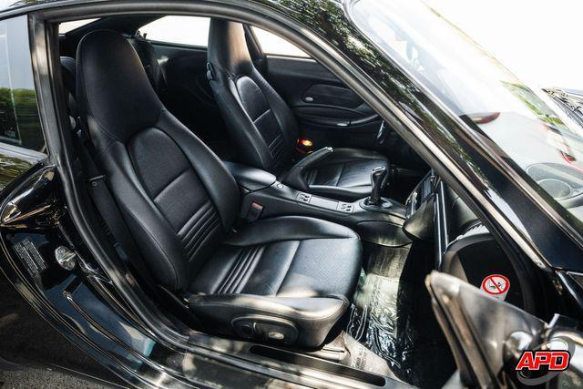 Photo of 2004 Black Porsche 911