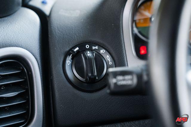 Photo of 2006 Orange Pontiac GTO