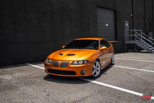Photo of 2006 Orange Pontiac GTO