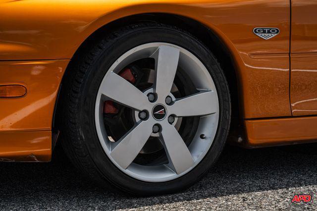 Photo of 2006 Orange Pontiac GTO