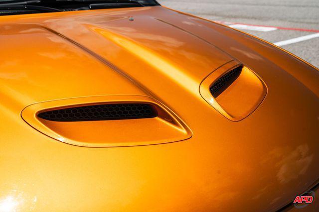 Photo of 2006 Orange Pontiac GTO