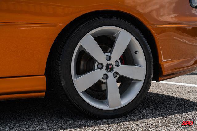 Photo of 2006 Orange Pontiac GTO