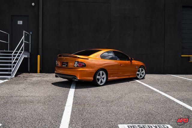 Photo of 2006 Orange Pontiac GTO