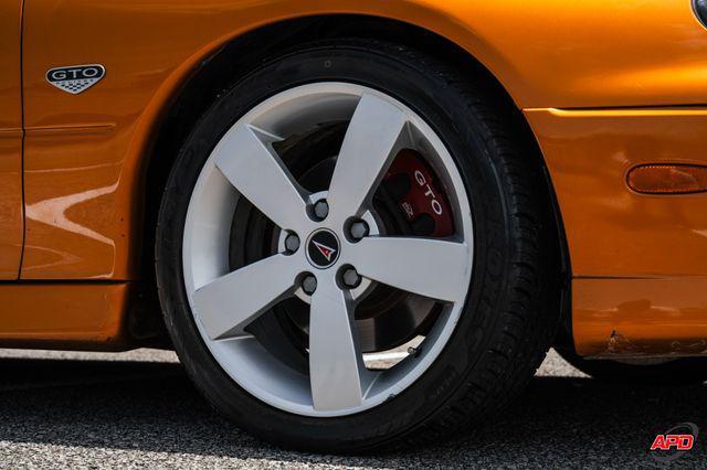 Photo of 2006 Orange Pontiac GTO