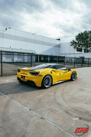 Photo of 2018 Yellow Ferrari 488 GTB