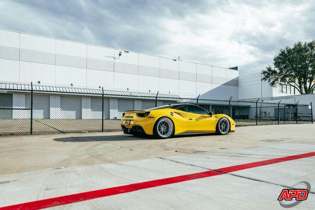 Photo of 2018 Yellow Ferrari 488 GTB