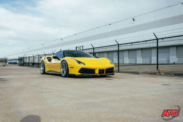 Photo of 2018 Yellow Ferrari 488 GTB