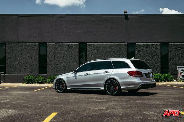 Photo of 2014 Silver Mercedes-Benz E-Class
