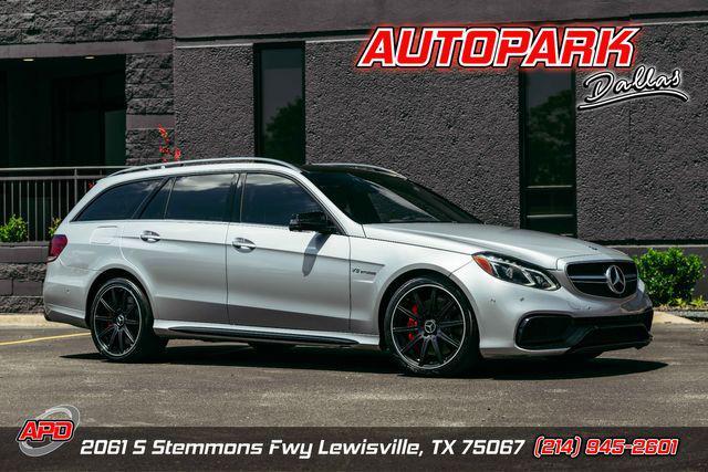 Photo of 2014 Silver Mercedes-Benz E-Class