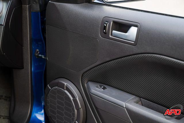 Photo of 2008 Blue Ford Mustang