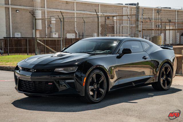 Photo of 2017 Black Chevrolet Camaro