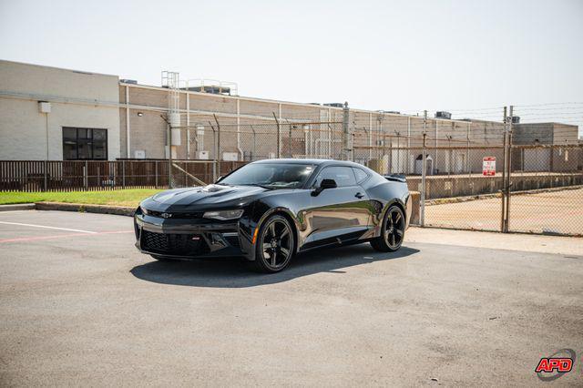 Photo of 2017 Black Chevrolet Camaro