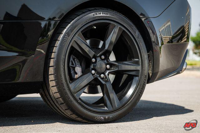 Photo of 2017 Black Chevrolet Camaro