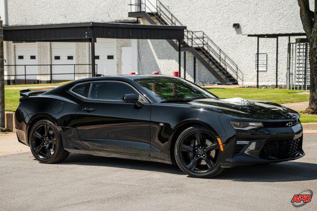 Photo of 2017 Black Chevrolet Camaro