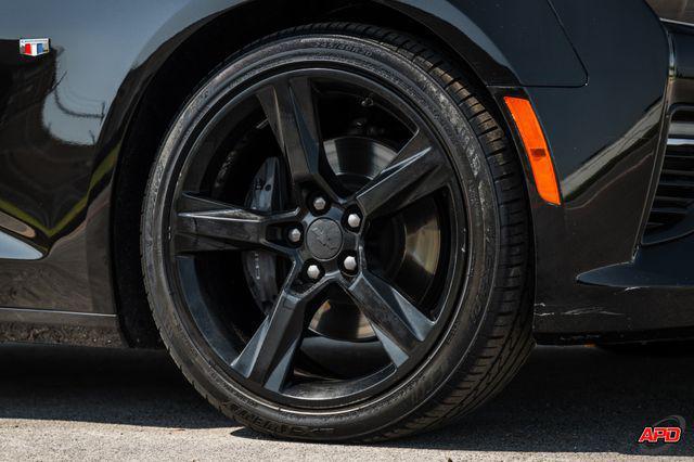 Photo of 2017 Black Chevrolet Camaro