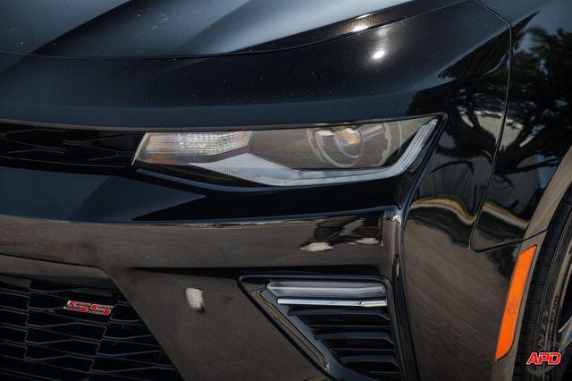 Photo of 2017 Black Chevrolet Camaro