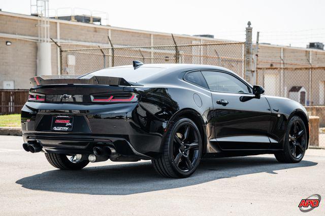 Photo of 2017 Black Chevrolet Camaro