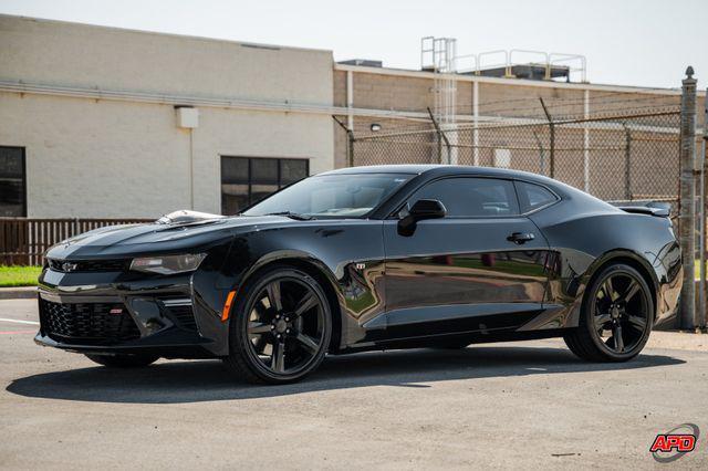 Photo of 2017 Black Chevrolet Camaro