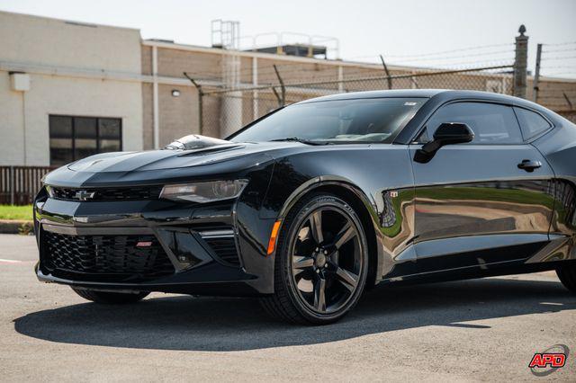 Photo of 2017 Black Chevrolet Camaro