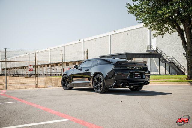 Photo of 2017 Black Chevrolet Camaro